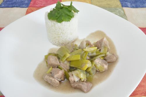 Jak uvařit vepřové maso s pórkem po čínsku? Snadné recept, připravený za Do 30 minut